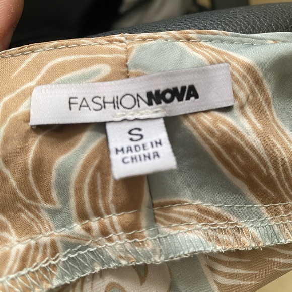 Fashion Nova Top/Dress with Leaf Pattern Size S - Picture 6 of 7